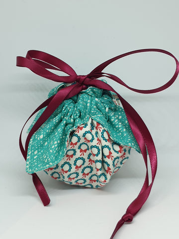 C1012 - Handmade Chocolate Orange / Bath Bomb Fabric Gift Pouch / Cover