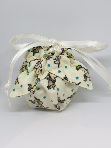 C1043 - Handmade Chocolate Orange / Bath Bomb Fabric Gift Pouch / Cover