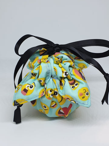 C1055 - Handmade Chocolate Orange / Bath Bomb Fabric Gift Pouch / Cover