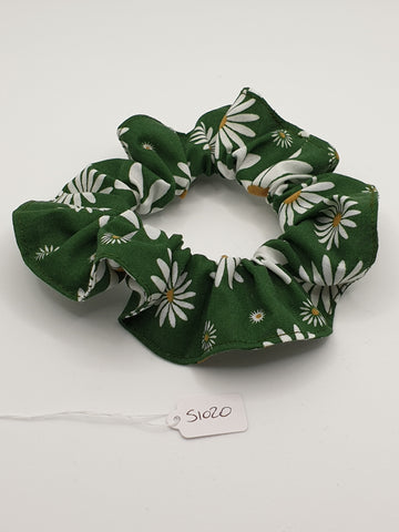 S1020 - Green with White Daisy Flower Print Handmade Fabric Hair Scrunchies