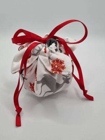 C1084 - Handmade Chocolate Orange / Bath Bomb Fabric Gift Pouch / Cover