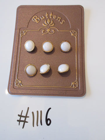 No.1116 Lot of 6 White & Gold Coloured Buttons