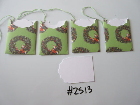 Set of 4 No.2513 Green with Christmas Wreaths Unique Handmade Gift Tags