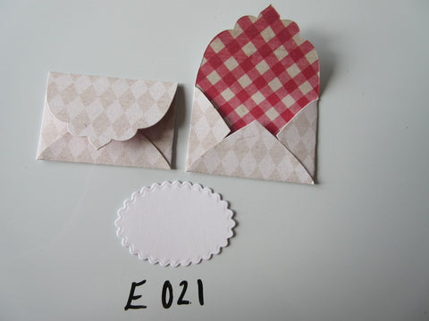 Set of 2 E021 Cream and Beige Harlequin Print Unique Handmade Envelope Gift Tags